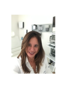 Dra. Viviane Vasconcellos Khouzam